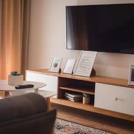 Tam Centre Luxury Serviced Apartments Tirana Exterior photo